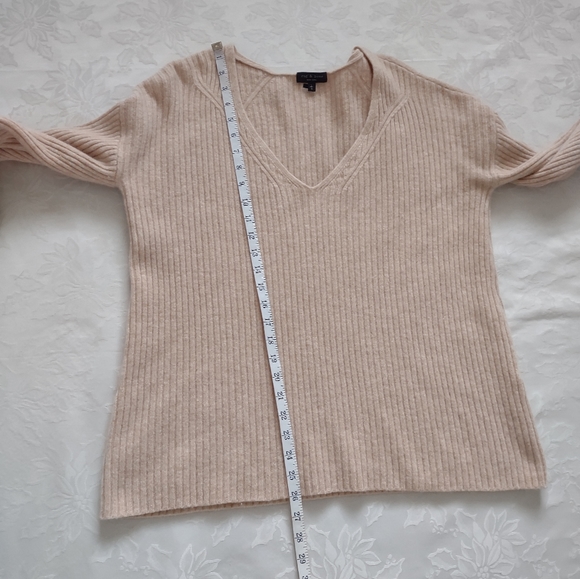 Rag & Bone rib knit v-neck merino wool sweater - Picture 5 of 13